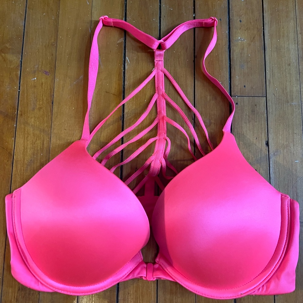 NEW💖Victoria’s Secret 32c Push-up bra